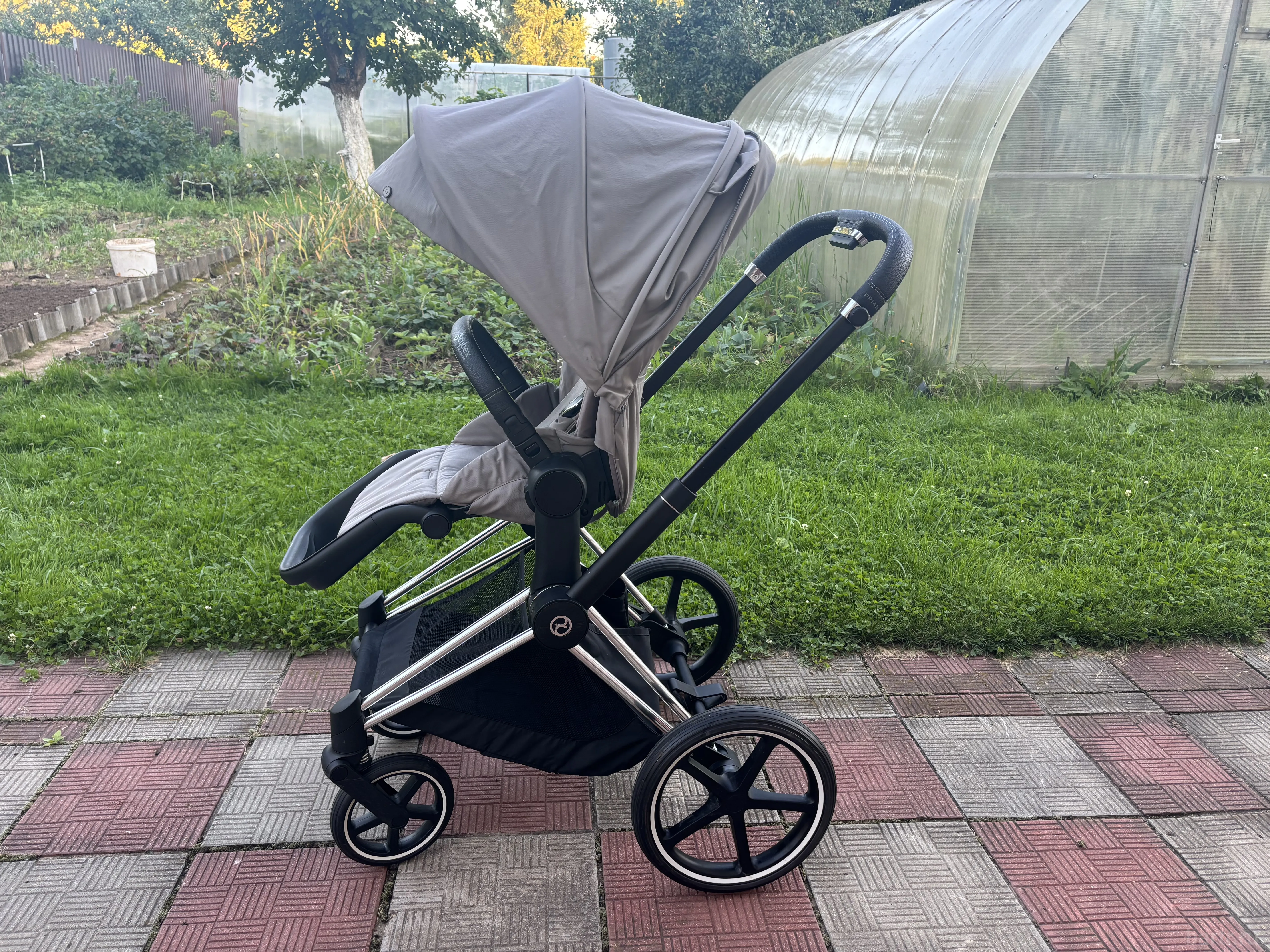 Фото: Коляска прогулочная cybex Priam 4