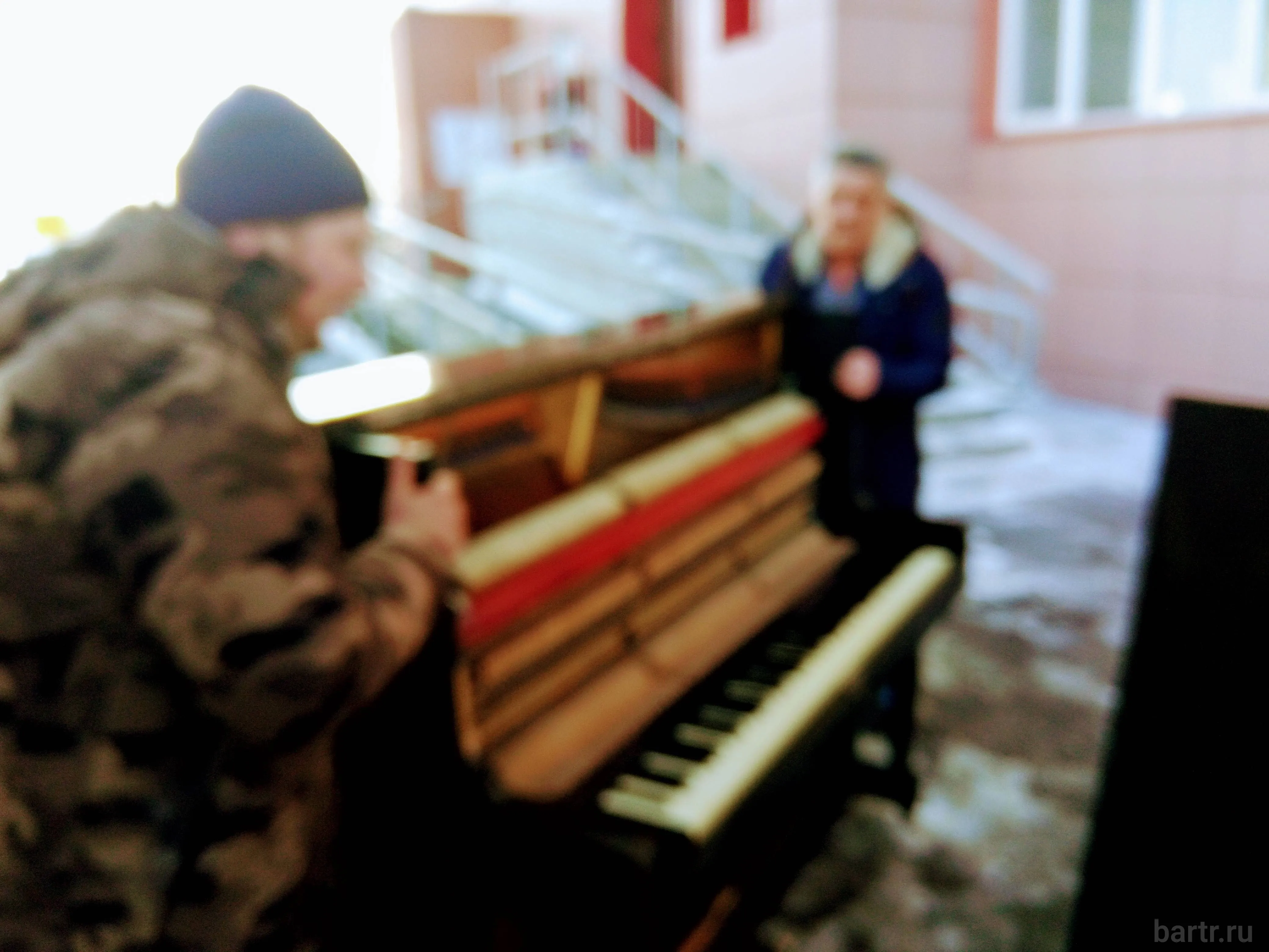 Фото: перевозка и вывоз пианино